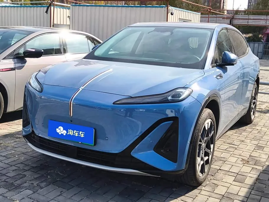Hongqi EHS5 (Tiangong 06) 2026 из Китая — купить под ключ