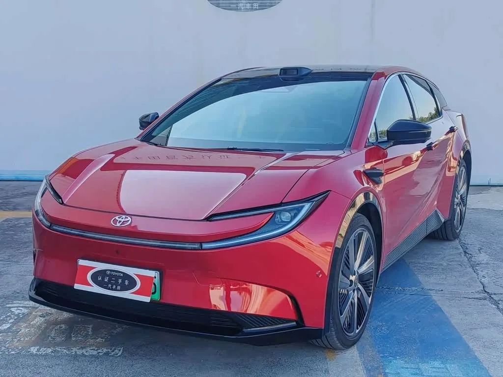 Toyota bZ5 2025 из Китая — купить под ключ