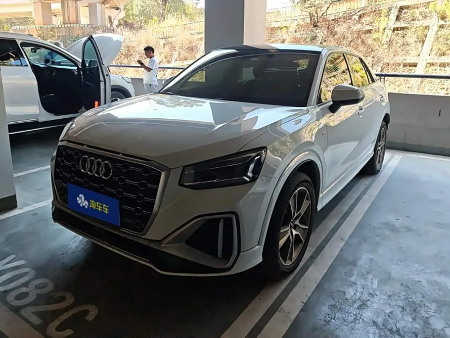 Audi Q2L 2024 из Китая — купить под ключ