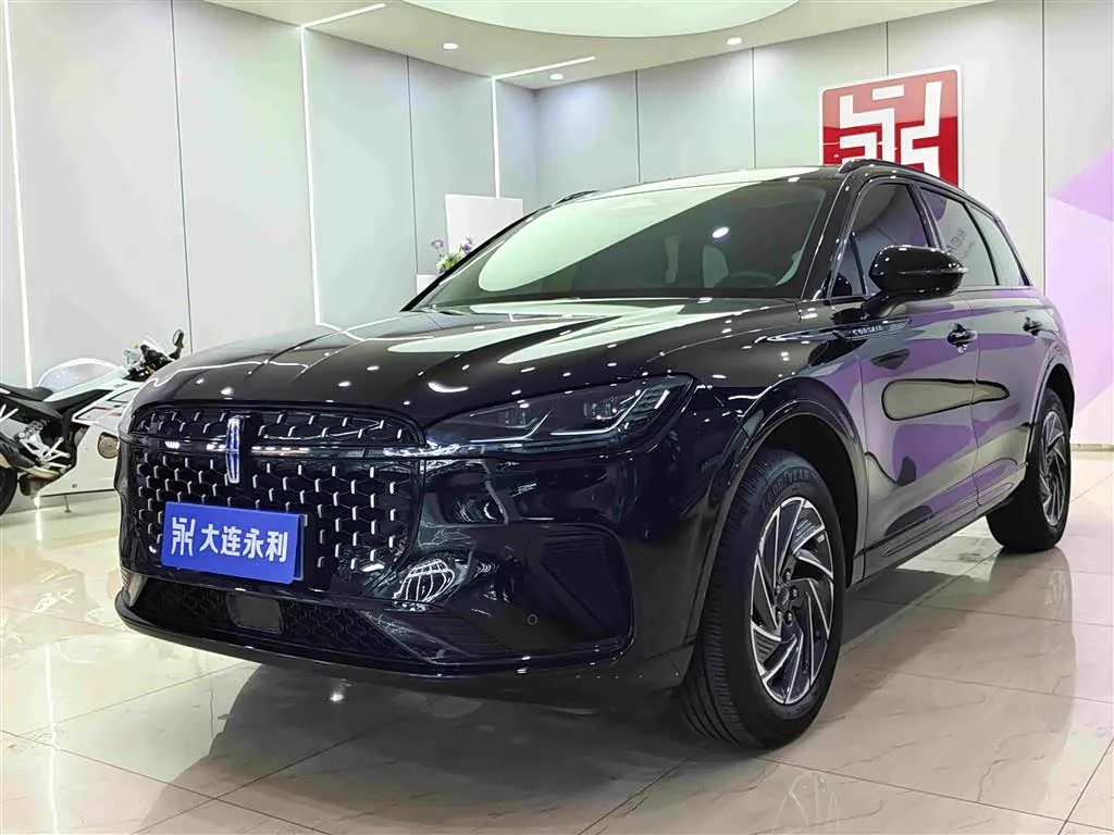 Lincoln Corsair 2024 из Китая — купить под ключ