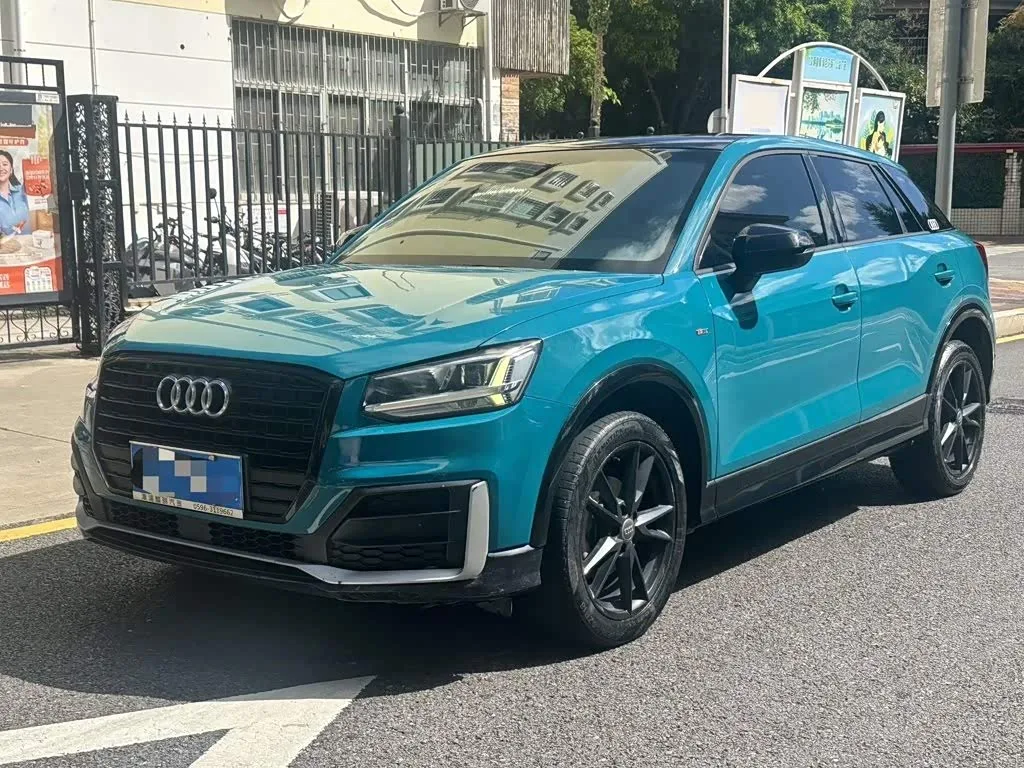 Audi Q2L 2019 из Китая — купить под ключ