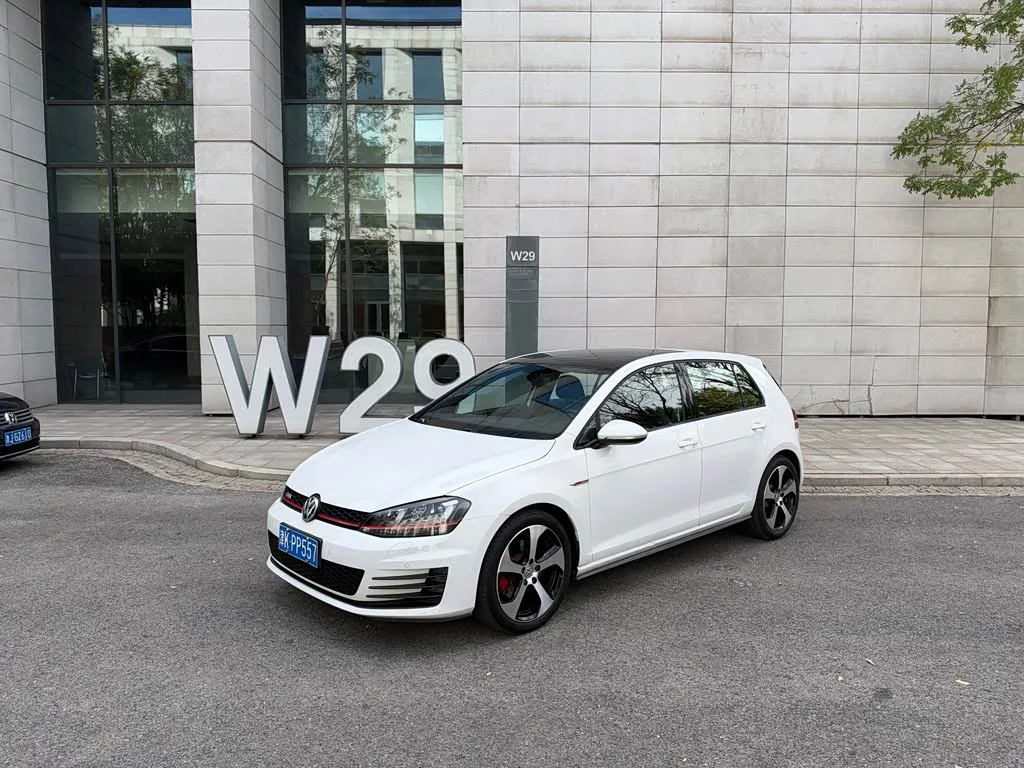 Volkswagen Golf GTI 2017 из Китая — купить под ключ