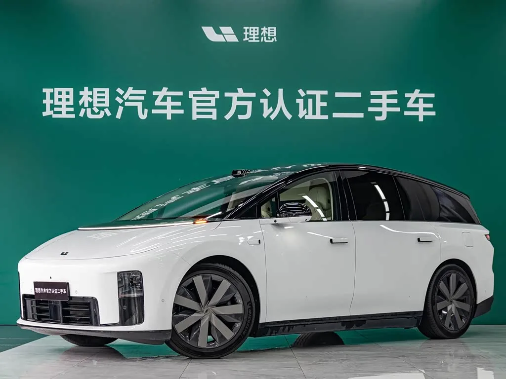 LiXiang i8 2025 из Китая — купить под ключ