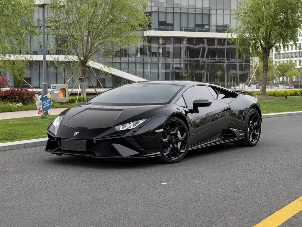 Lamborghini Huracán 2024 из Китая — купить под ключ
