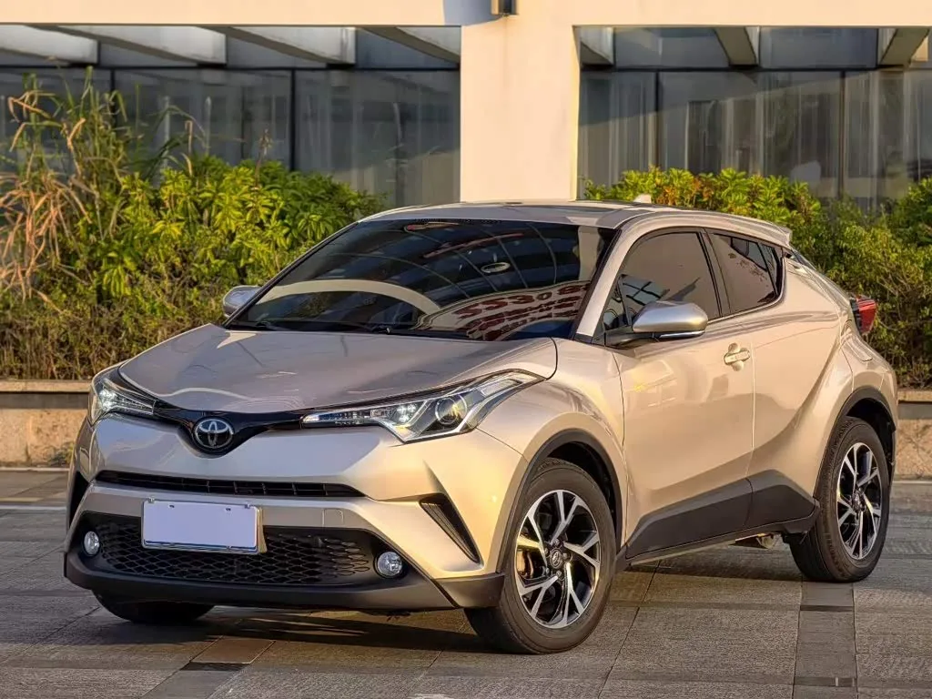 Toyota C-HR 2021 из Китая — купить под ключ