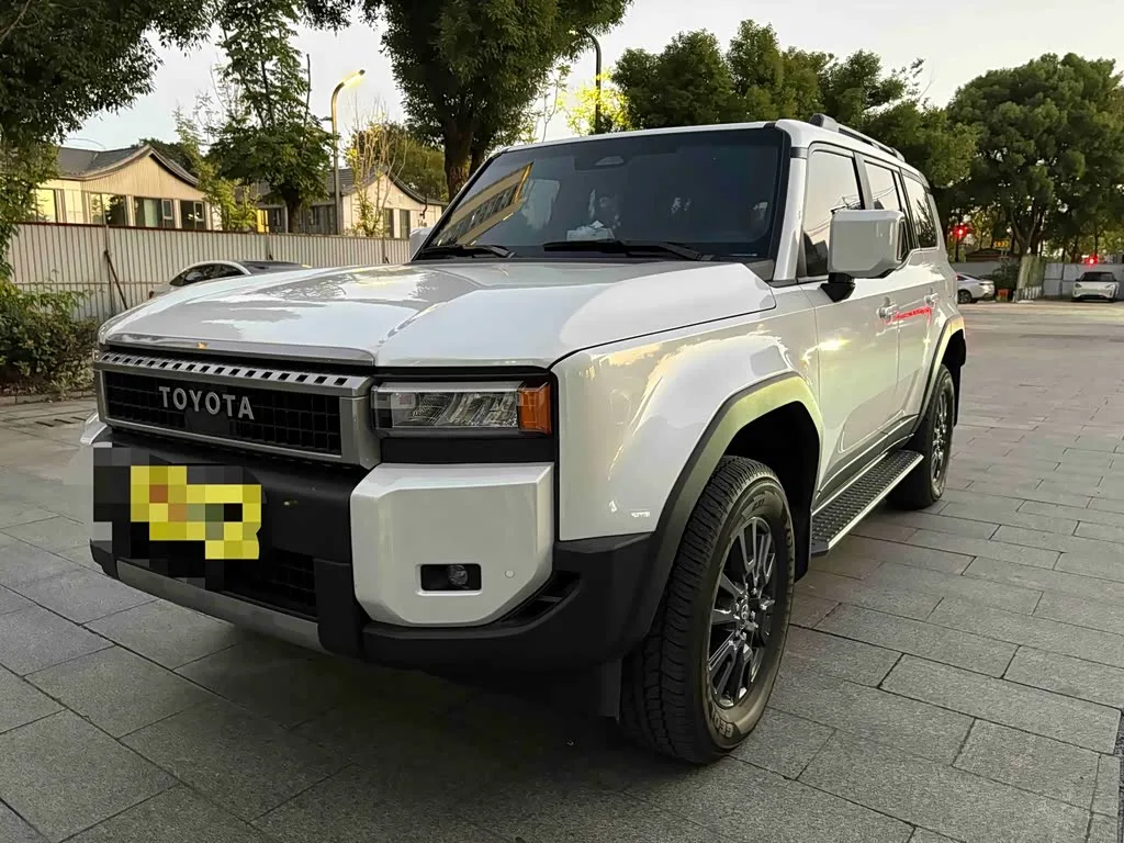 Toyota Prado 2026 из Китая — купить под ключ