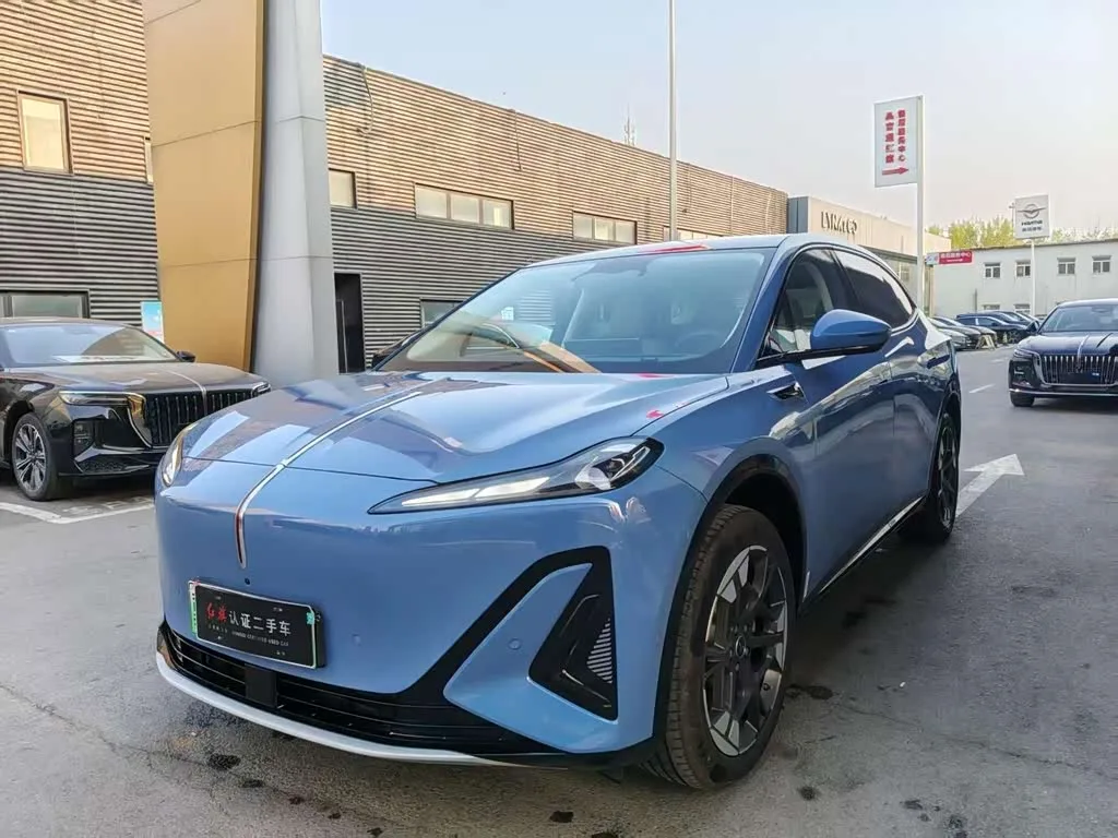 Hongqi EHS5 (Tiangong 06) 2025 из Китая — купить под ключ