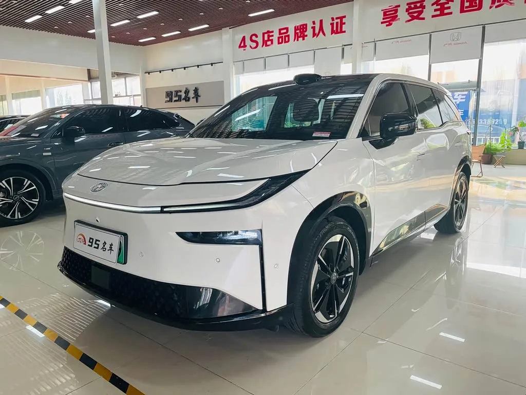 Toyota bZ3X 2025 из Китая — купить под ключ