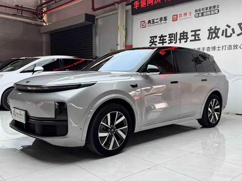 LiXiang L8 2023 из Китая — купить под ключ