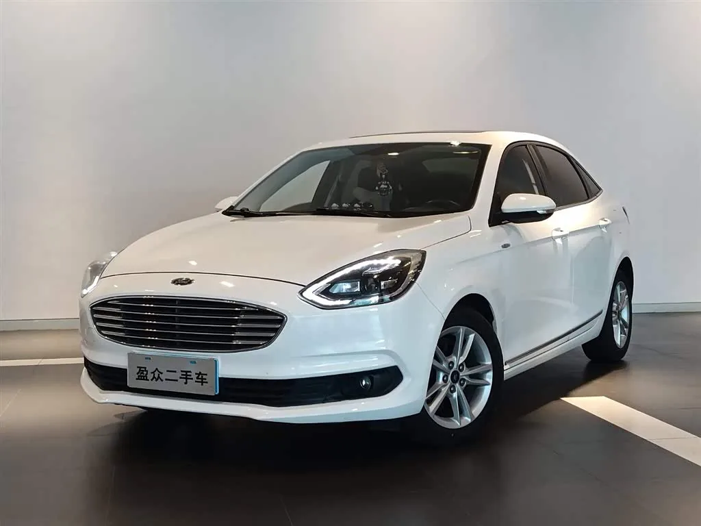 Ford Escort 2019 из Китая — купить под ключ
