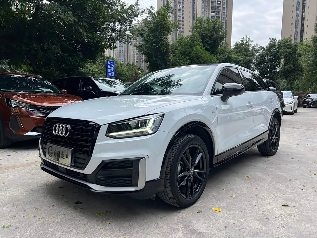 Audi Q2L 2021 из Китая — купить под ключ