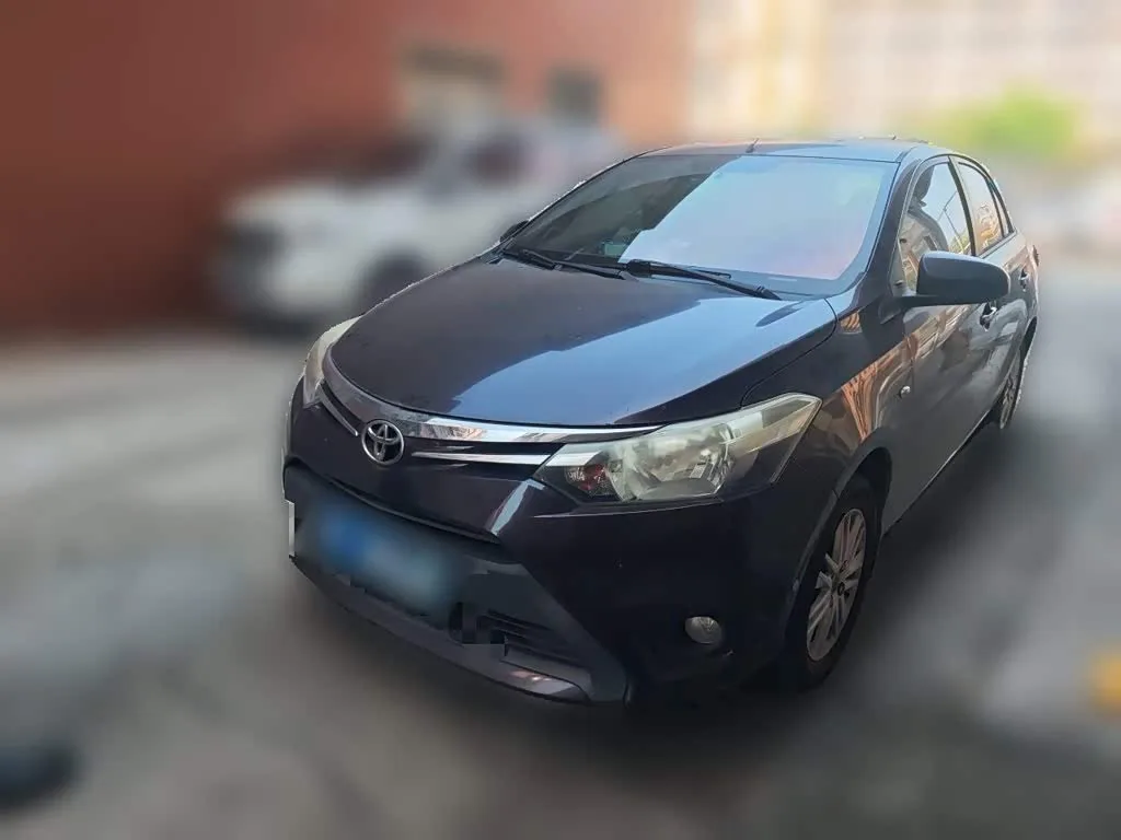 Toyota Vios 2015 из Китая — купить под ключ