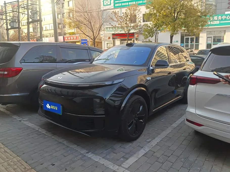 LiXiang L8 2024 из Китая — купить под ключ