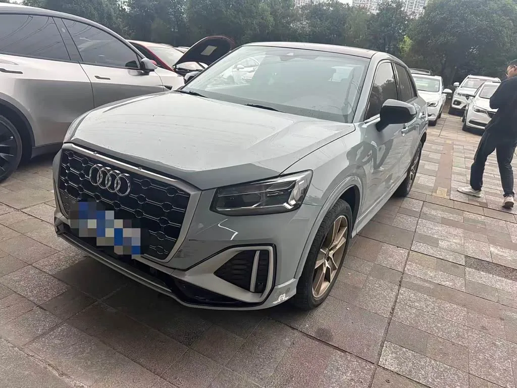 Audi Q2L 2023 из Китая — купить под ключ