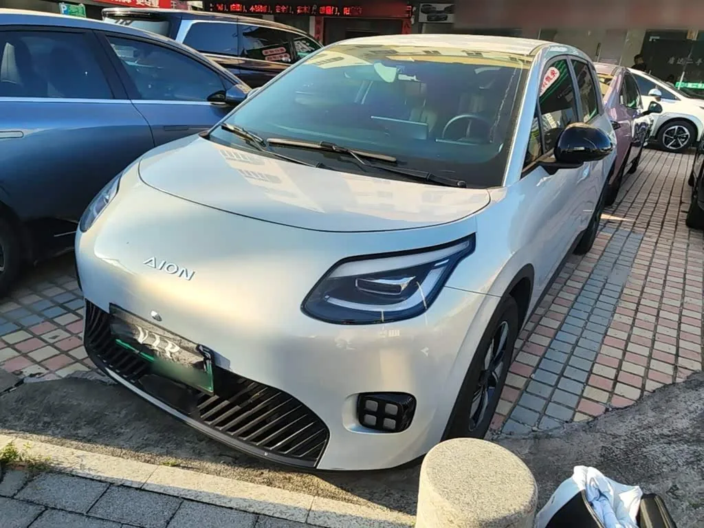 GAC Aion UT 2025 из Китая — купить под ключ
