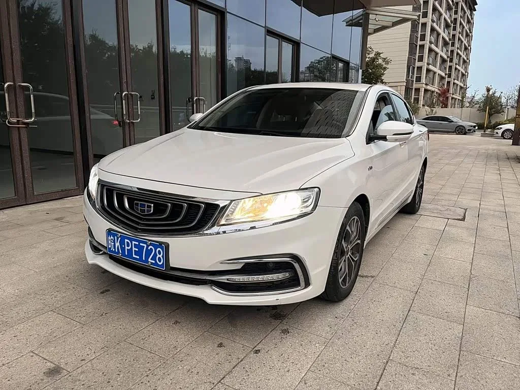 Geely Emgrand GT 2018 из Китая — купить под ключ