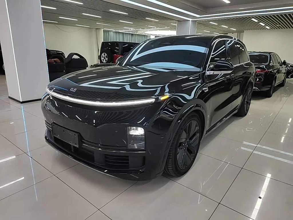 LiXiang L8 2025 из Китая — купить под ключ