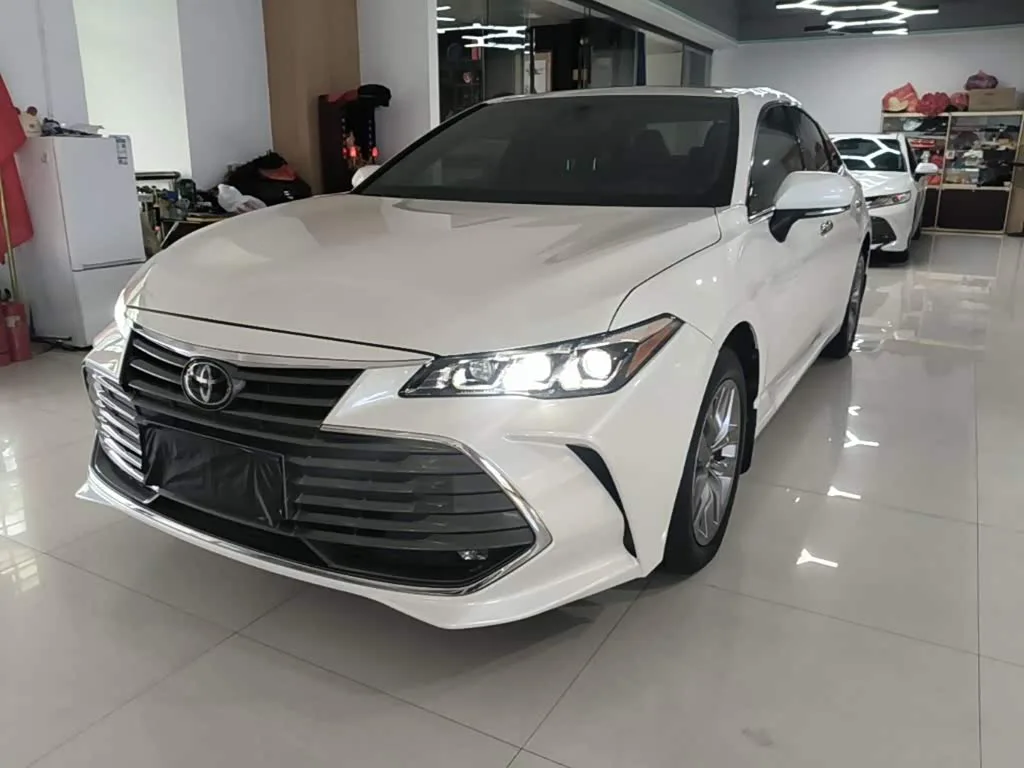 Toyota Avalon 2021 из Китая — купить под ключ