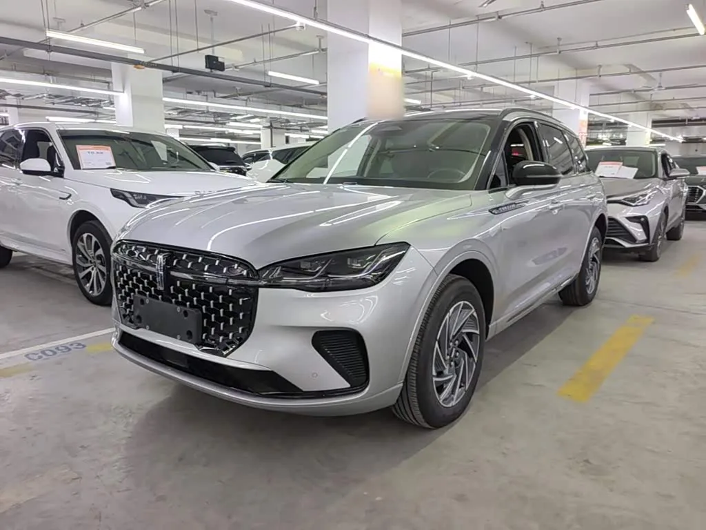 Lincoln Corsair 2025 из Китая — купить под ключ
