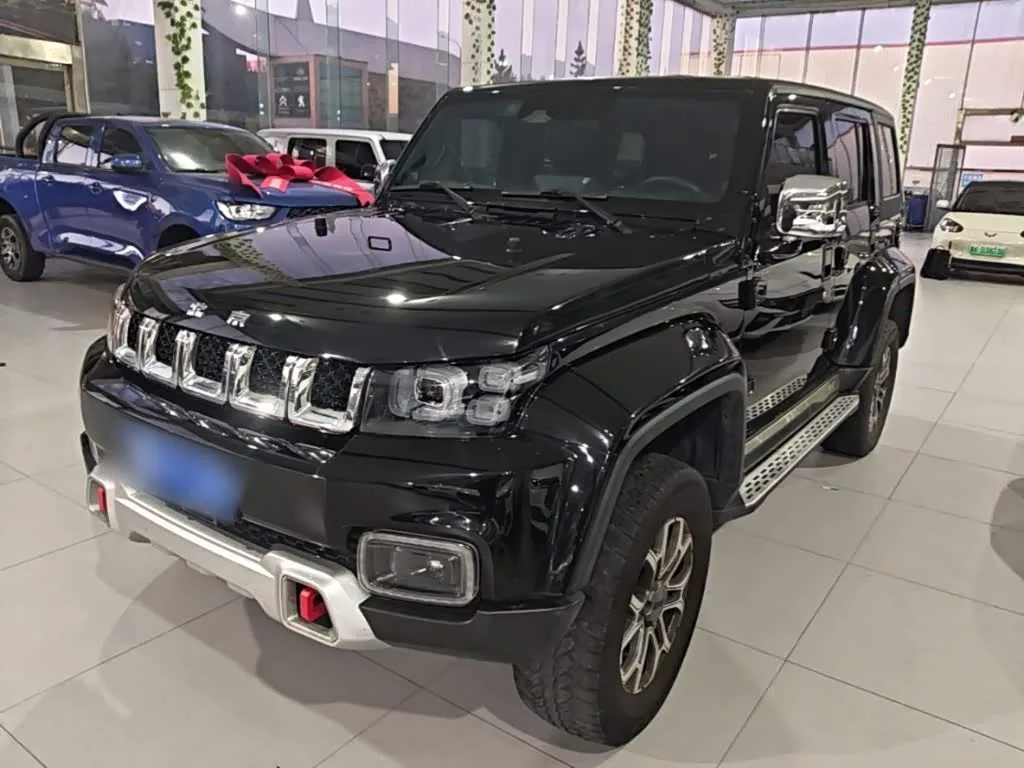 BAIC Beijing BJ40 2022 из Китая — купить под ключ