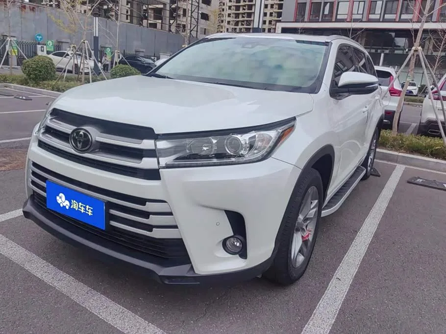 Toyota Highlander 2021 из Китая — купить под ключ
