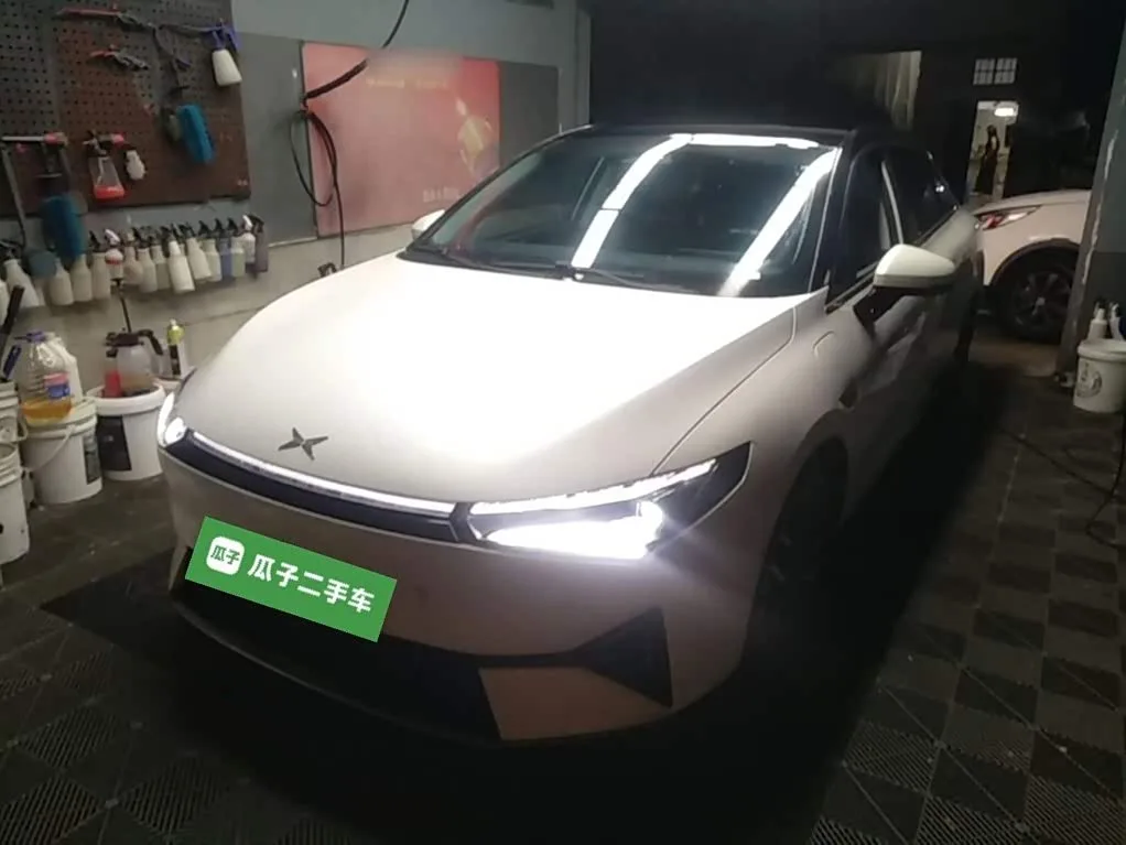 XPeng P5 2022 из Китая — купить под ключ