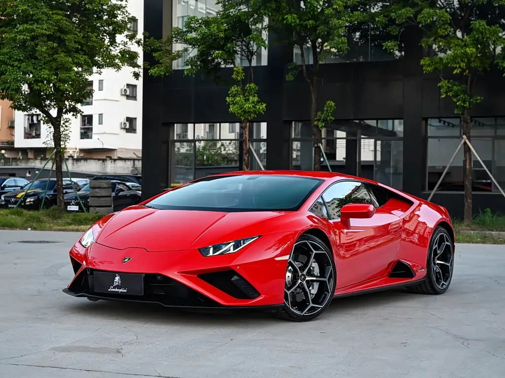 Lamborghini Huracán 2022 из Китая — купить под ключ