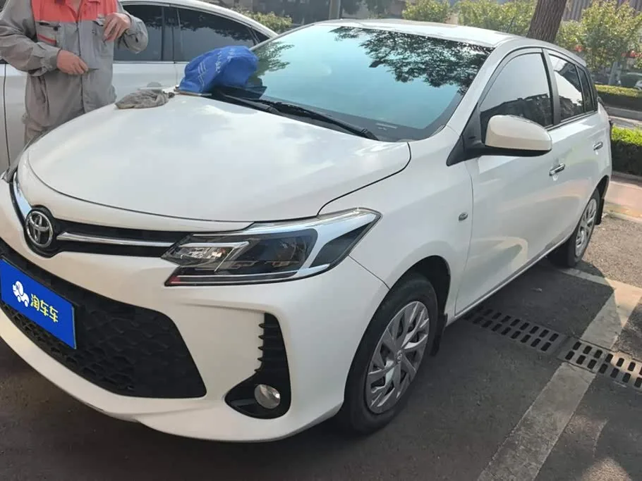 Toyota Vios FS 2023 из Китая — купить под ключ