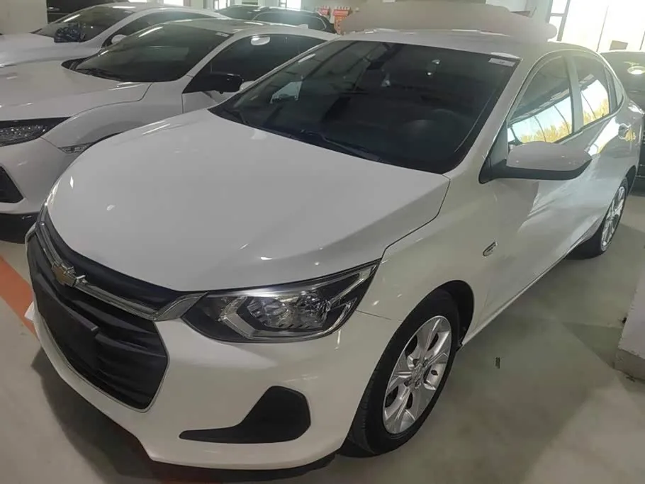 Chevrolet Onix (Cavalier) 2021 из Китая — купить под ключ