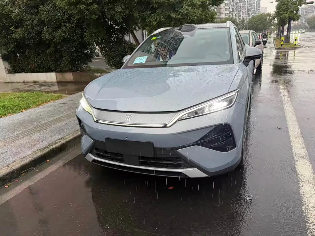 BYD Song Ultra EV 2026 из Китая — купить под ключ