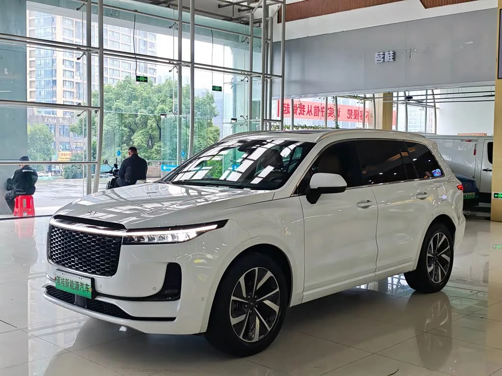 LiXiang One 2022 из Китая — купить под ключ