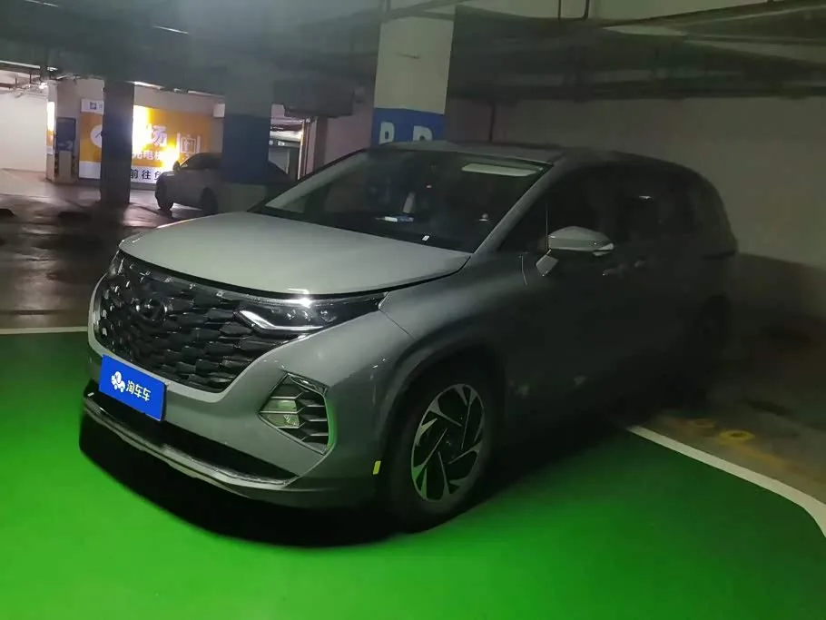 Hyundai Custo 2022 из Китая — купить под ключ