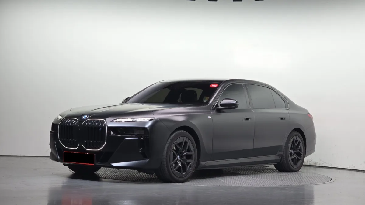 BMW i7 2024 из Кореи — купить под ключ