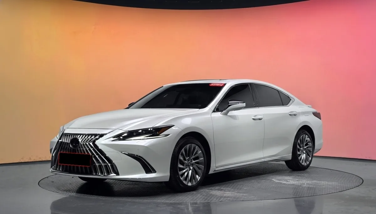 Lexus ES 2018 из Кореи — купить под ключ