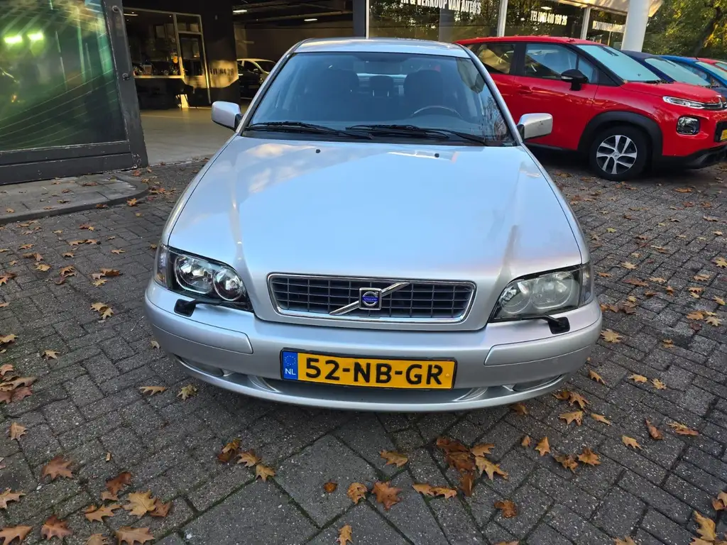 Volvo S40 2003 из Европы — купить под ключ