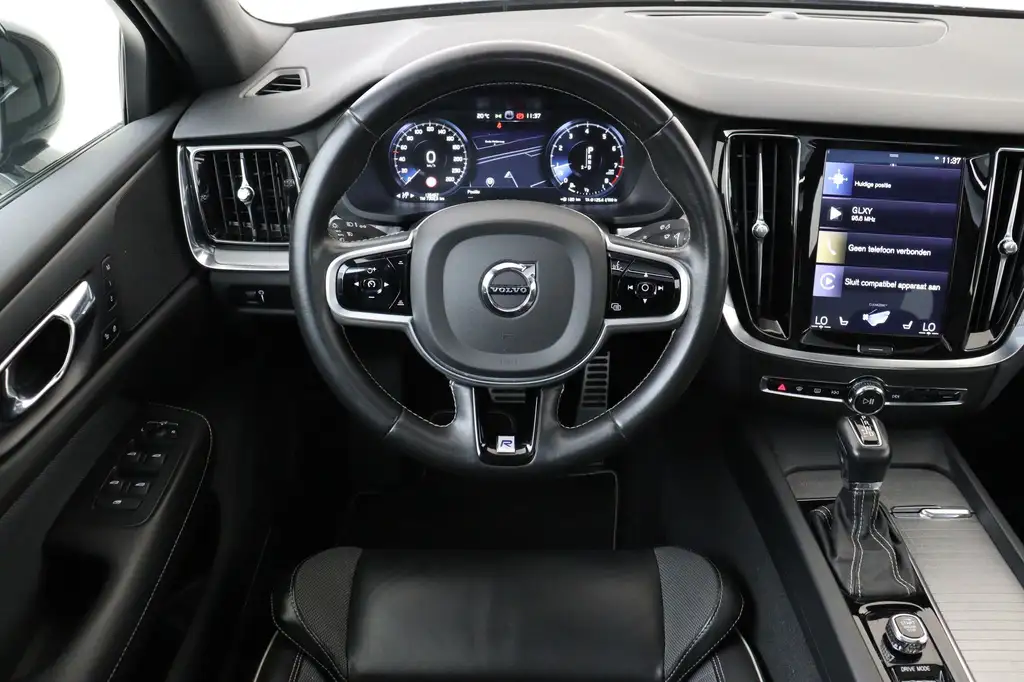 Volvo S60 2020 из Европы — купить под ключ