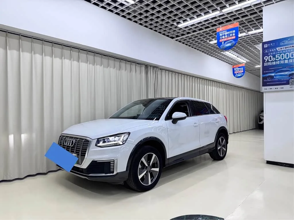 Audi Q2L e-tron 2020 из Китая — купить под ключ