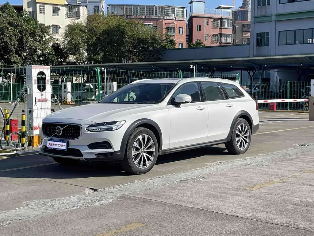 Volvo V90 2024 из Китая — купить под ключ
