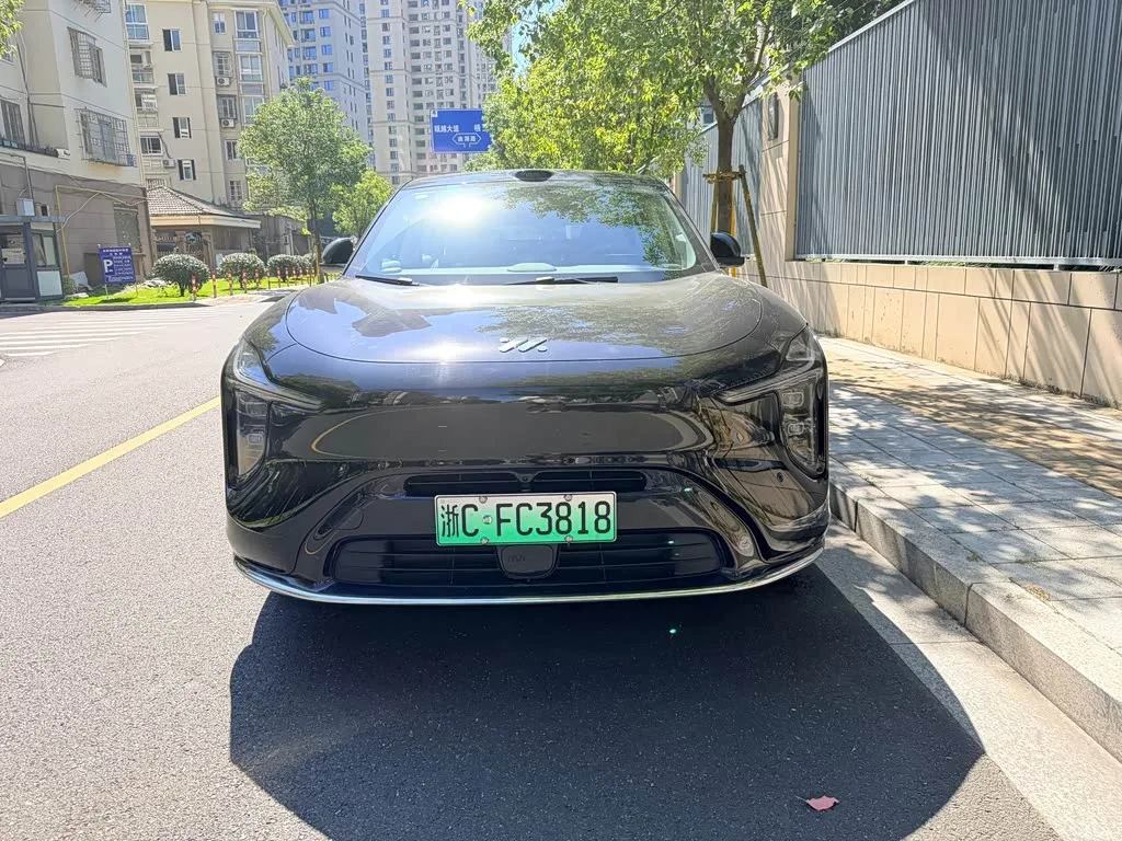 IM motors LS6 2025 из Китая — купить под ключ