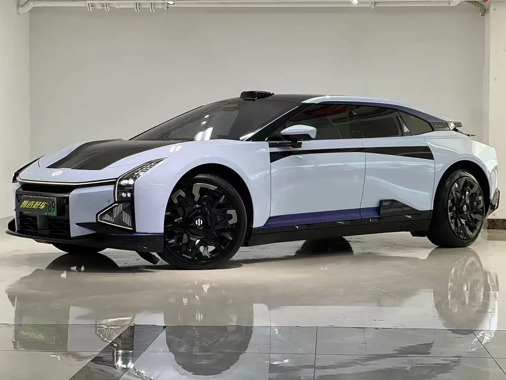 HiPhi Z 2023 из Китая — купить под ключ