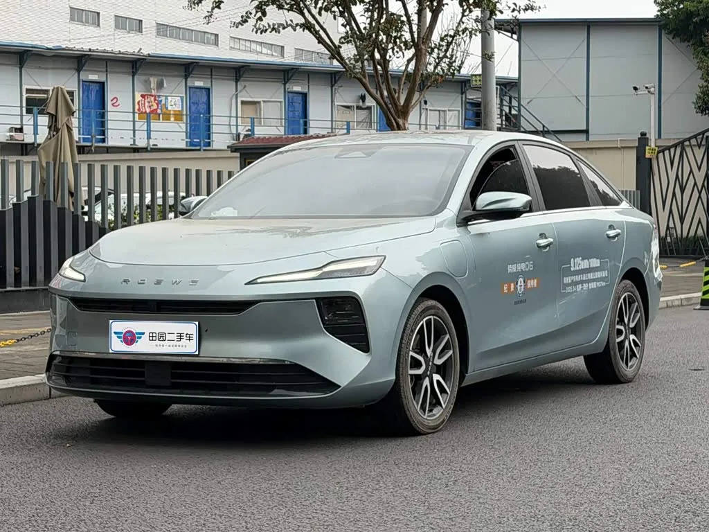 Roewe D6 2025 из Китая — купить под ключ