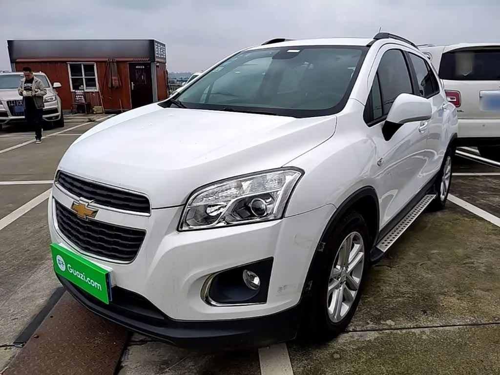 Chevrolet Tracker 2016 из Китая — купить под ключ