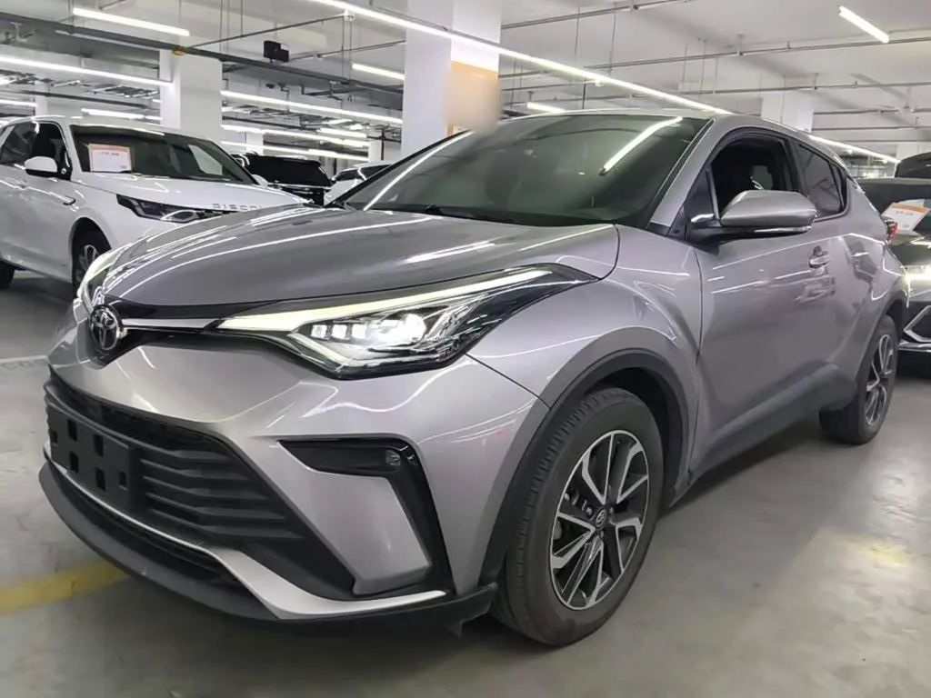 Toyota Izoa 2022 из Китая — купить под ключ