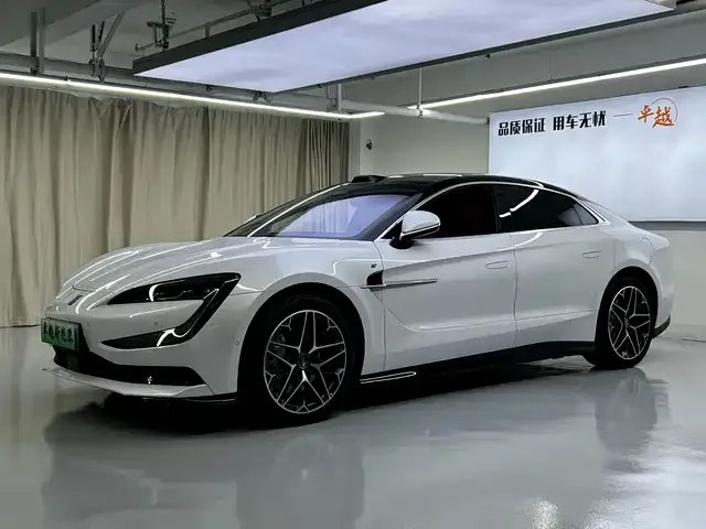 BYD Yangwang U7 2025 из Китая — купить под ключ