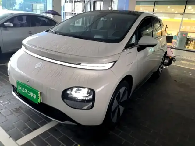 Baojun Yunduo 2024 из Китая — купить под ключ