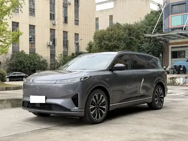 Dongfeng Yipai eπ 008 2026 из Китая — купить под ключ