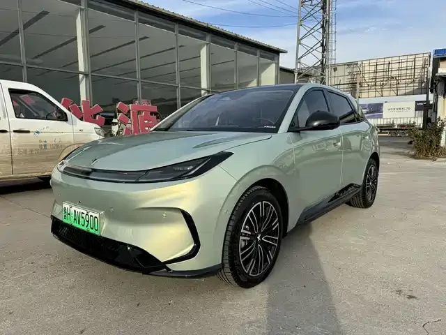 BAIC Arcfox T1 2025 из Китая — купить под ключ