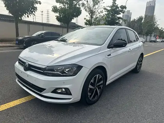 Volkswagen Polo 2023 из Китая — купить под ключ