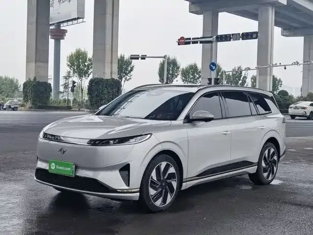 Dongfeng Yipai eπ 008 2025 из Китая — купить под ключ