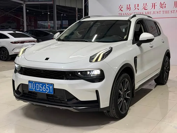 Lynk & Co 01 2023 из Китая — купить под ключ